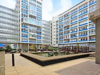 Недвижимость Newington Causeway, Borough: 5