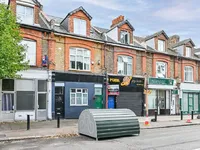 Недвижимость Wightman Road, Harringay: 2