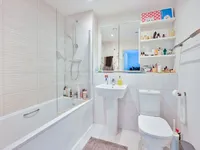 Недвижимость Regency Heights, Park Royal: 5