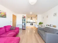 Недвижимость Flowers Close, Dollis Hill: 12