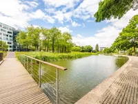 Недвижимость Lakeside Drive, Park Royal: 6