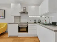 Недвижимость Oldfield Road: 8