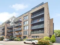 Недвижимость Woodley Crescent, Coleby House: 3