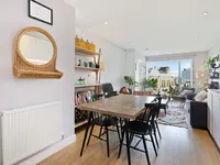 Недвижимость Camberwell Road: 22