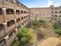 Недвижимость Hillsborough Court, St. Johns Wood: 13
