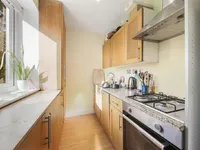 Недвижимость Wilton Court, 29 Shoot Up Hill: 13