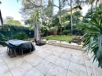Недвижимость House République Cannes: 3