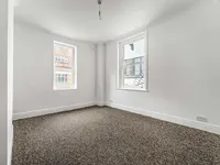 Недвижимость Commercial Road: 4