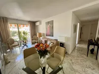 Недвижимость Villa La Bocca: 3