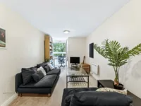 Недвижимость Sullivan Close: 12