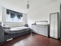 Недвижимость Marden Square: 13