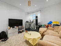 Недвижимость White City Estate: 8