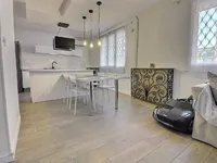 Недвижимость Villa Petit Juas: 2