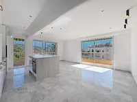 Недвижимость Villa République Cannes: 2