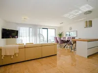 Недвижимость Семейный дом 250 м², Опатия: 15