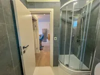 Недвижимость Двухкомнатная квартира в центре: 16