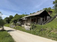 Недвижимость Дом, Боршт при Двору: 1