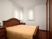 Недвижимость Трехкомнатная квартира в Центре: 11