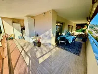 Недвижимость Villa Petit Juas: 10