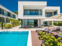 Недвижимость Семейный дом 262 м², Опатия: 21