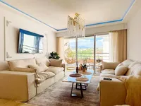Недвижимость Villa Petit Juas: 2