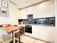 Недвижимость Shoot Up Hill, West Hampstead Borders: 7