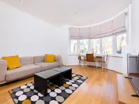 Недвижимость Finchley Road: 7
