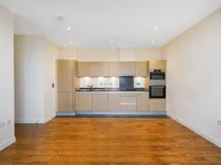 Недвижимость Bromyard Avenue, Acton: 10