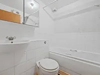 Недвижимость Windmill Drive, Cricklewood: 2
