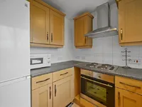 Недвижимость Windmill Drive, Cricklewood: 7