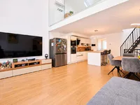 Недвижимость New four-room accommodation Izola: 1