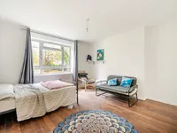 Недвижимость White City Estate: 3