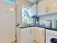 Недвижимость Tanfield Avenue: 3