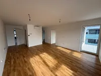 Недвижимость Apartment, 3 rooms, Vich: 9