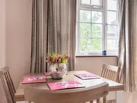 Недвижимость Gables Close: 5