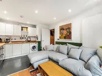 Недвижимость Henriques Street: 2