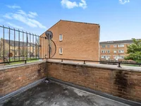 Недвижимость Hillery Close: 4