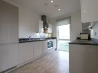 Недвижимость Hilltop Avenue, Harlesden: 4
