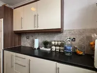 Недвижимость Vallance Road: 3