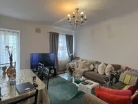 Недвижимость Vallance Road: 7