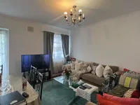 Недвижимость Vallance Road: 8