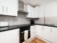 Недвижимость Britten Close: 2