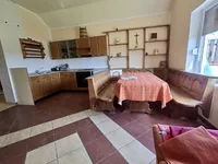 Недвижимость Дом Дргович: 17