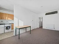 Недвижимость Neasden Lane North: 7