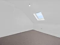 Недвижимость Neasden Lane North: 1
