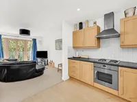 Недвижимость Ainsworth Court: 3
