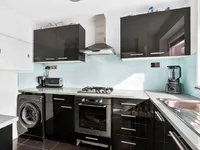 Недвижимость Belgravia House, Clarence Avenue: 2