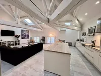 Недвижимость Villa Croix des Gardes: 6