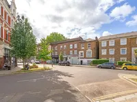 Недвижимость Loughborough Road: 4