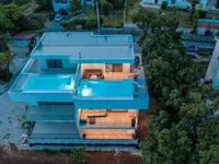 Недвижимость Семейный дом 250 м² в центре: 7